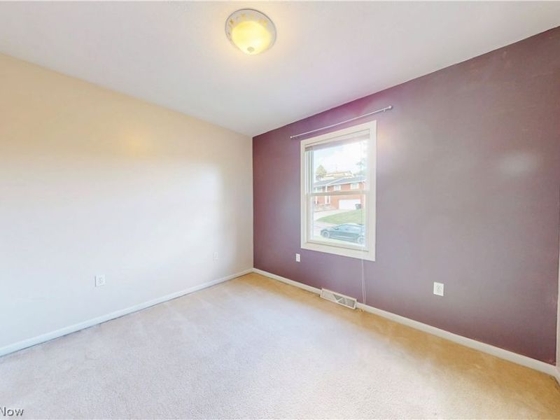 3233 Saint Charles Drive, Steubenville, OH 43952 Photo 19