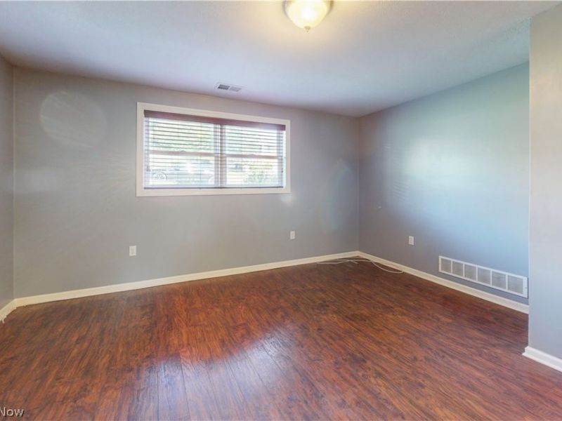 3233 Saint Charles Drive, Steubenville, OH 43952 Photo 26