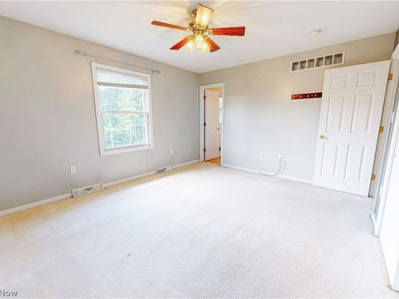 3233 Saint Charles Drive, Steubenville, OH 43952 Photo 46