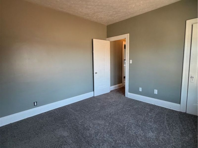 3360 E 146th Street, Cleveland, OH 44120 Photo 24