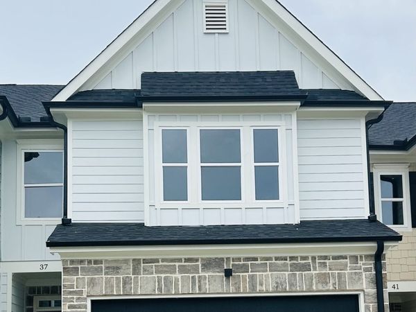 37 Crest Drive, Unit 6, Hartwell, GA 30643