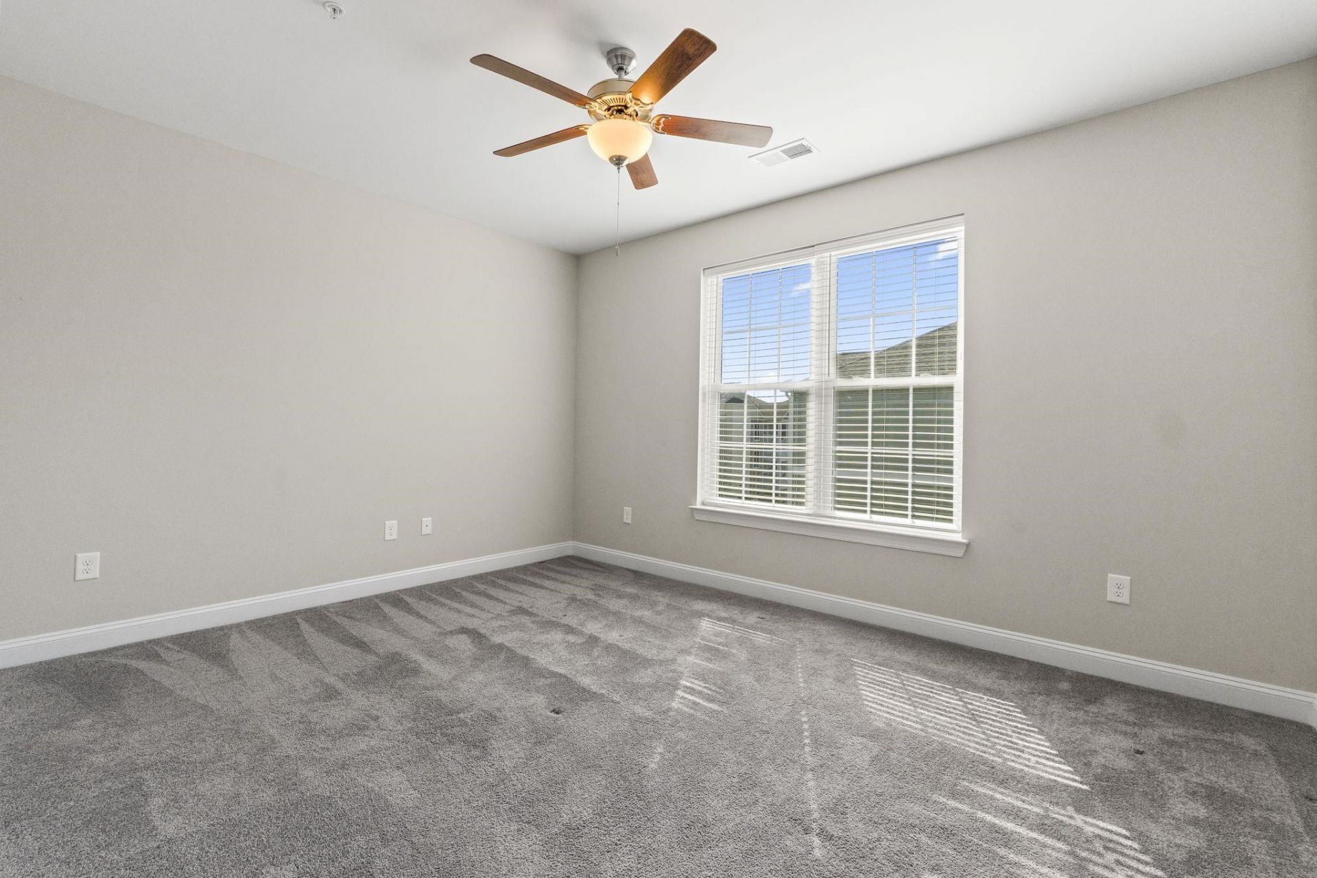 150 Ella Kinley Circle Photo 15