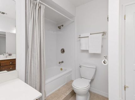 7070 Robin Hood Way, Granite Bay, CA 95746 Photo