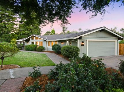 7070 Robin Hood Way, Granite Bay, CA 95746 Photo