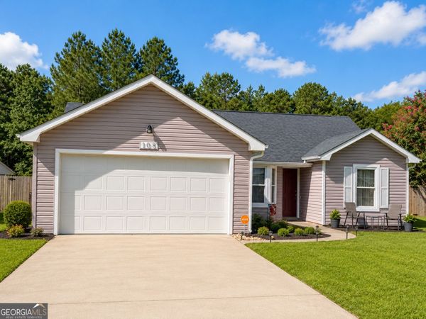 109 Almond Circle, Kingsland, GA 31548