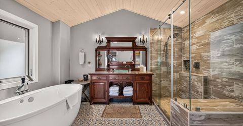 664 Peninsula Drive, Lake Almanor, CA 96137 Photo