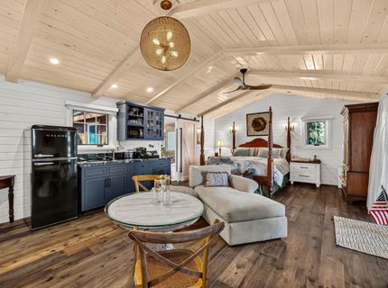 664 Peninsula Drive, Lake Almanor, CA 96137 Photo