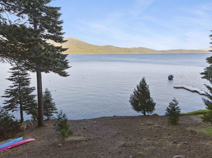 664 Peninsula Drive, Lake Almanor, CA 96137 Photo