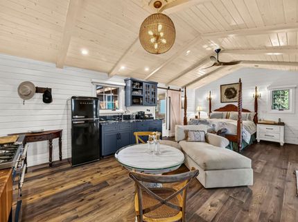 664 Peninsula Drive, Lake Almanor, CA 96137 Photo