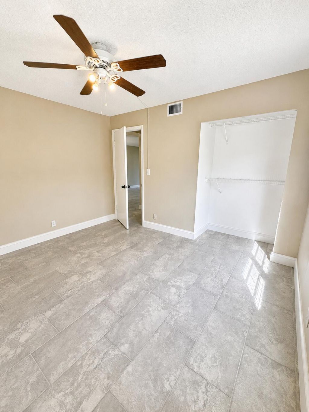 7830 NW 33rd Street, Hollywood, FL 33024 Photo