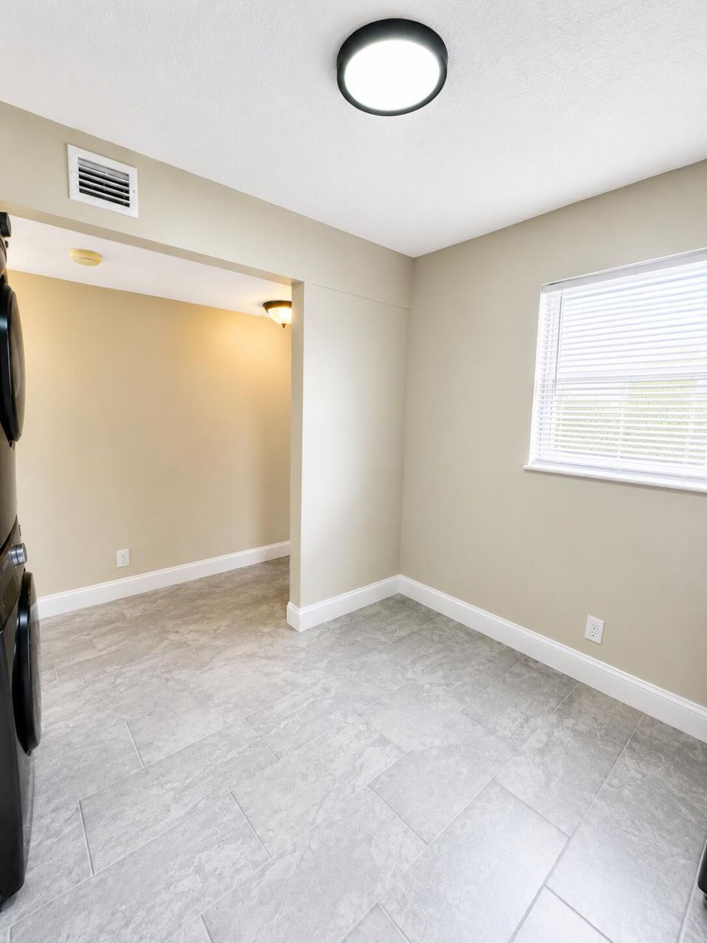 7830 NW 33rd Street, Hollywood, FL 33024 Photo