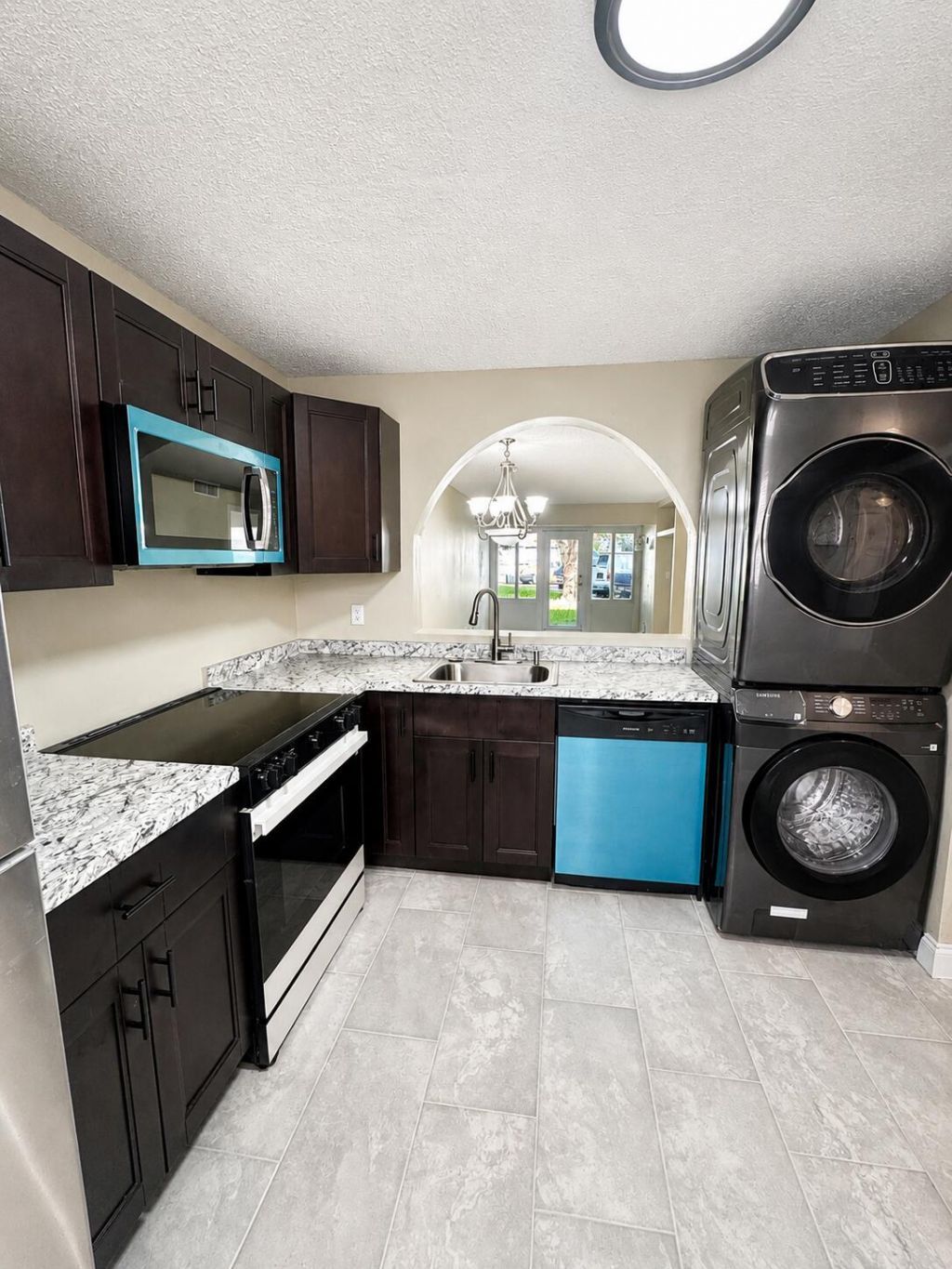 7830 NW 33rd Street, Hollywood, FL 33024 Photo
