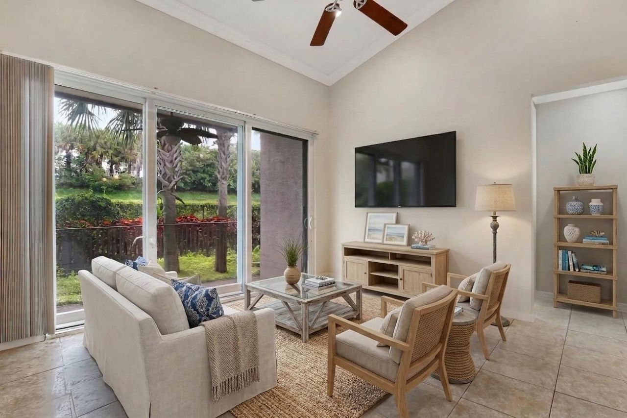 4541 Mediterranean Circle, Palm Beach Gardens, FL 33418 Photo