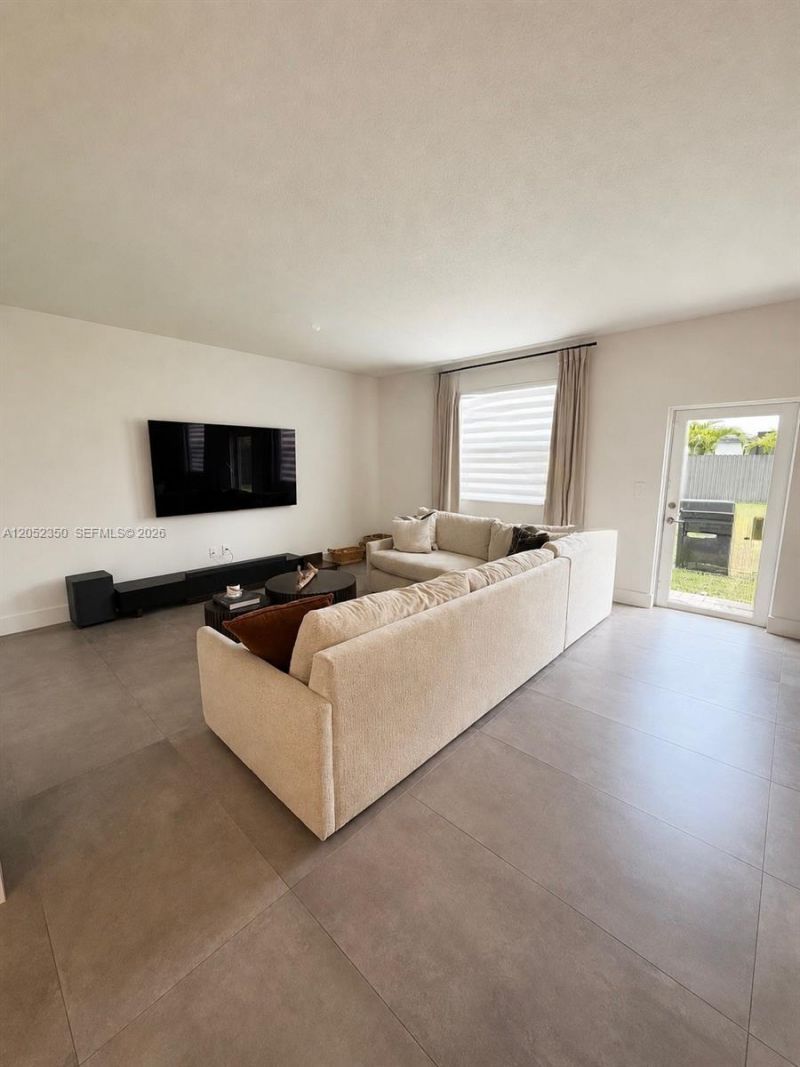 12753 SW 213th Ter , Miami, FL 33177 Photo