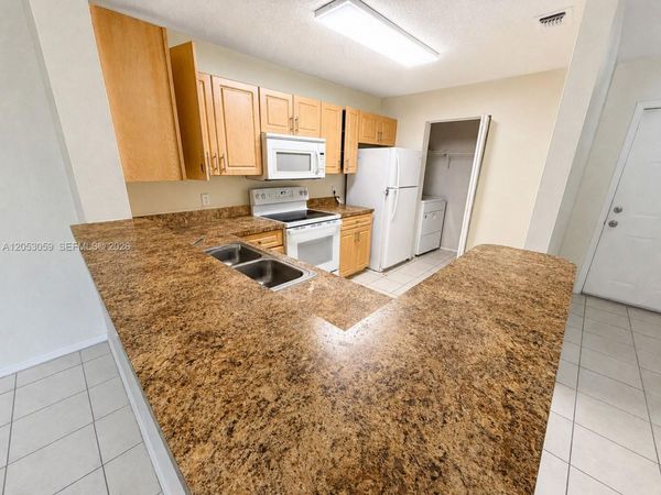 11211 W Atlantic Blvd , Unit 108, Coral Springs, FL 33071