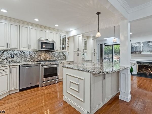 22 Averell Dr, Unit 22, Parsippany-Troy Hills, NJ 07950