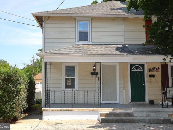157 S WOLF STREET , MANHEIM, PA 17545