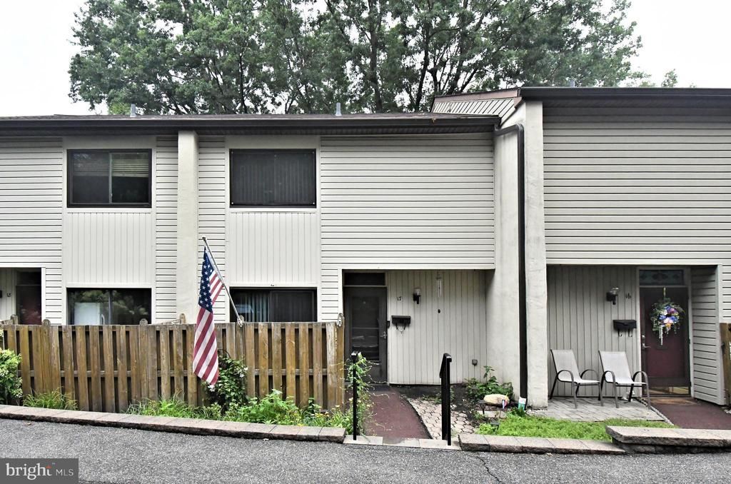 17 CENTENNIAL ROAD , TELFORD, PA 18969