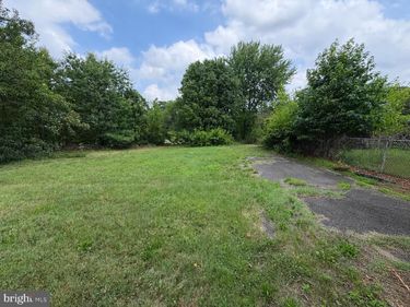 9203 OX ROAD , LORTON, VA 22079