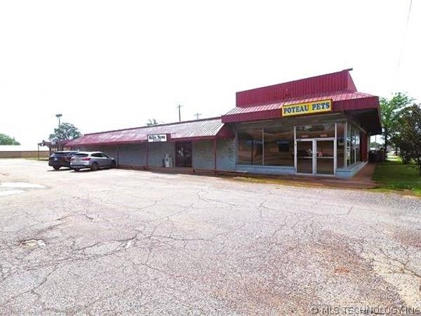 803 N Broadway Street , Poteau, OK 74953