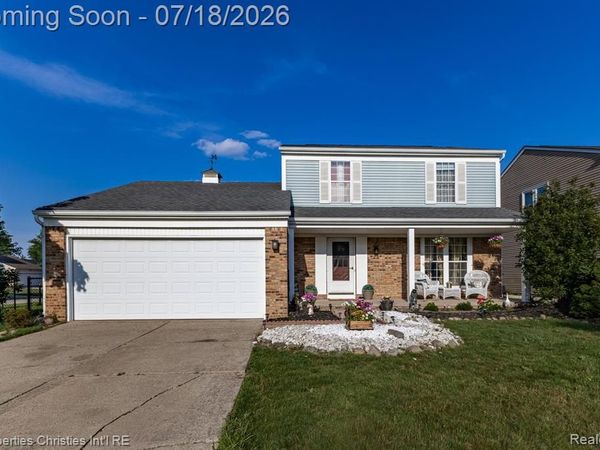 45568 Margate Drive, Macomb Twp, MI 48044