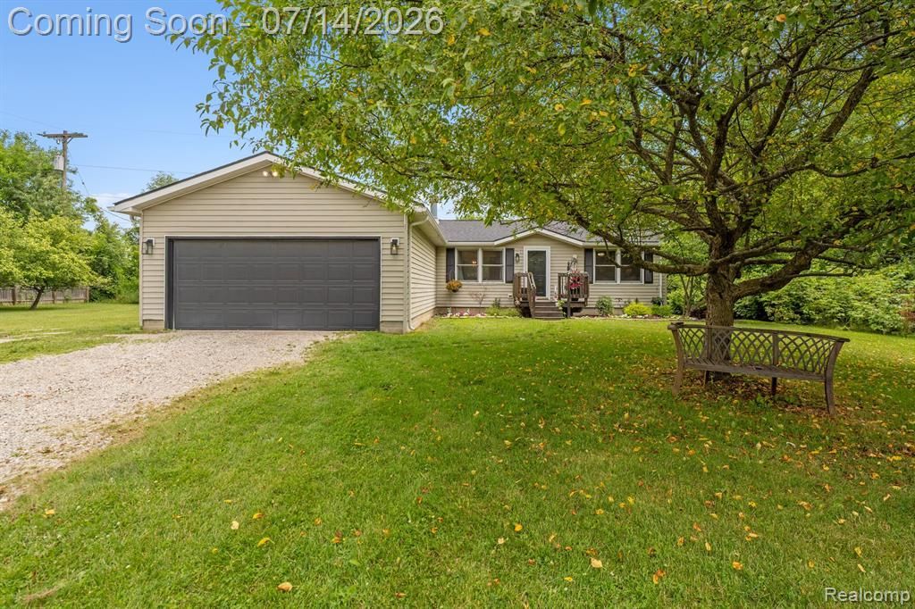 5891 Campbell Corners Drive, Oceola Township, MI 48855 Main Photo