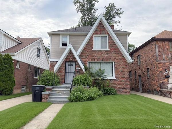 9161 Lakepointe Street , Detroit, MI 48224