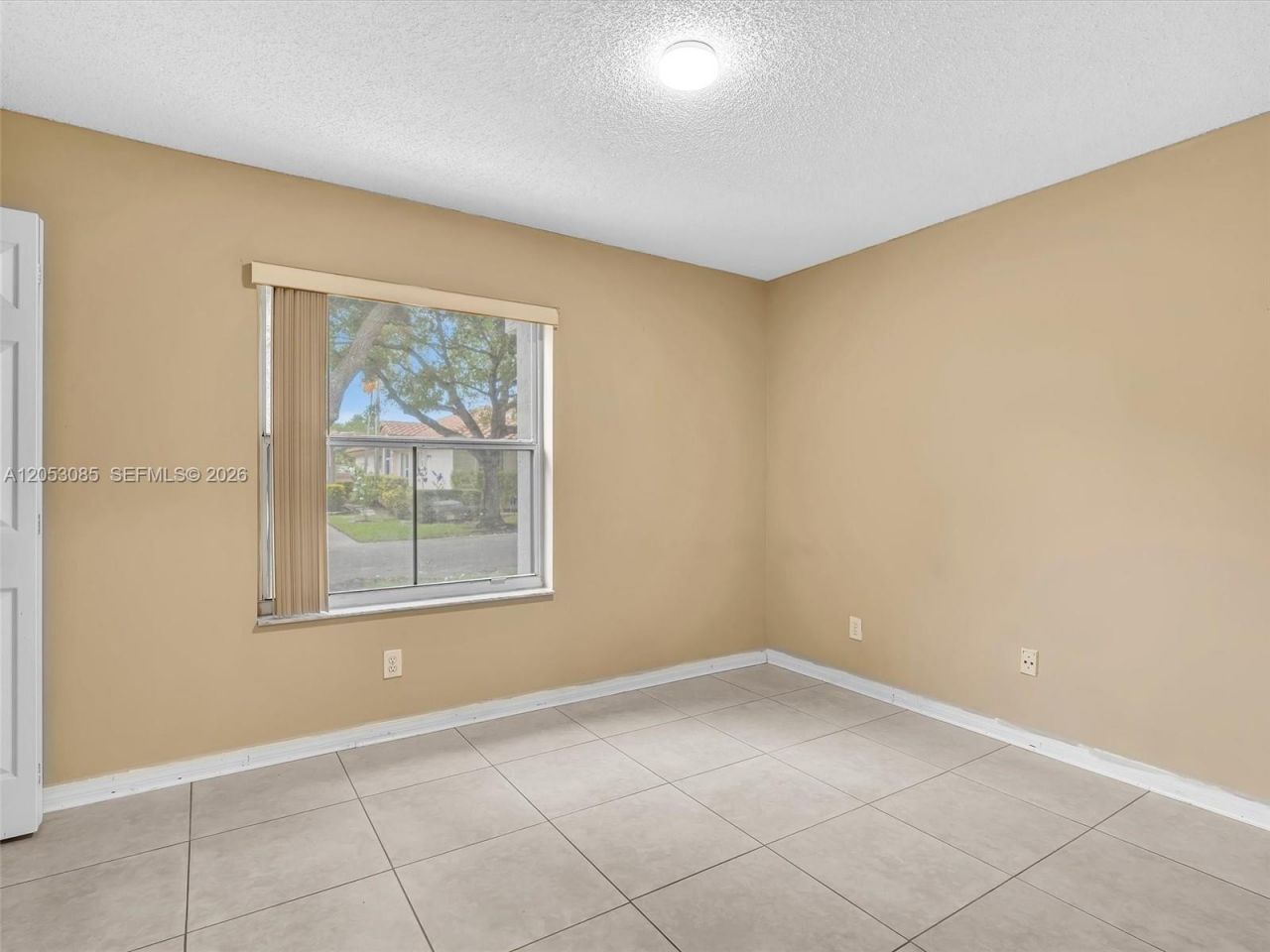 7249 NW 1st Mnr , Plantation, FL 33317 Photo