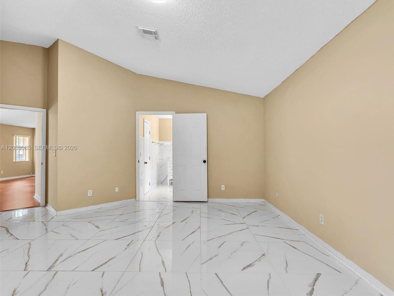 7249 NW 1st Mnr , Plantation, FL 33317 Photo