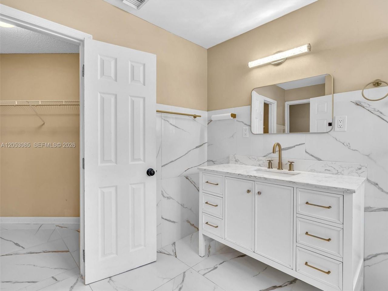 7249 NW 1st Mnr , Plantation, FL 33317 Photo