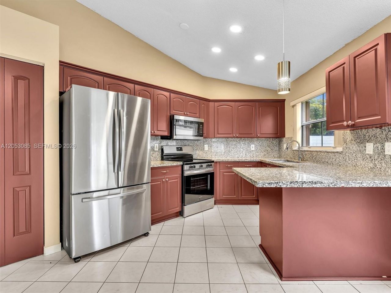 7249 NW 1st Mnr , Plantation, FL 33317 Photo