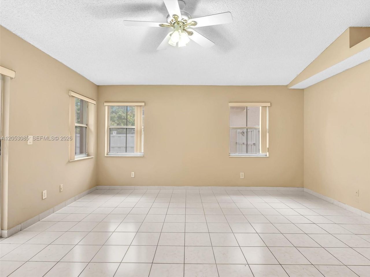 7249 NW 1st Mnr , Plantation, FL 33317 Photo