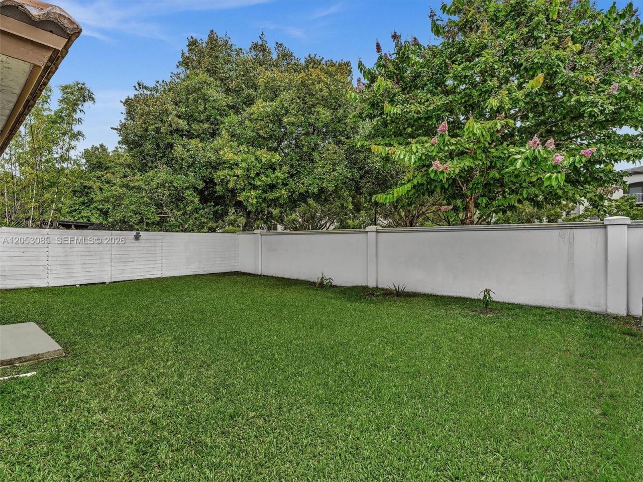 7249 NW 1st Mnr , Plantation, FL 33317 Photo