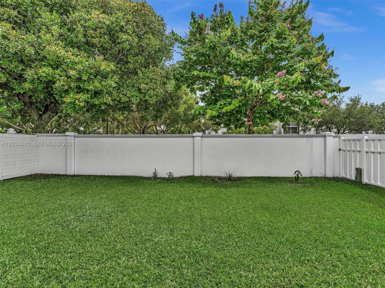7249 NW 1st Mnr , Plantation, FL 33317 Photo