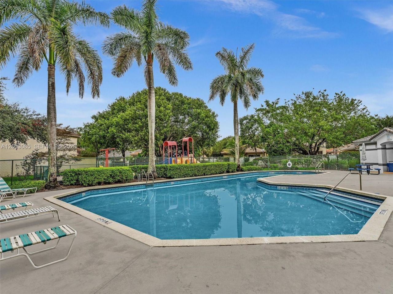 7249 NW 1st Mnr , Plantation, FL 33317 Photo