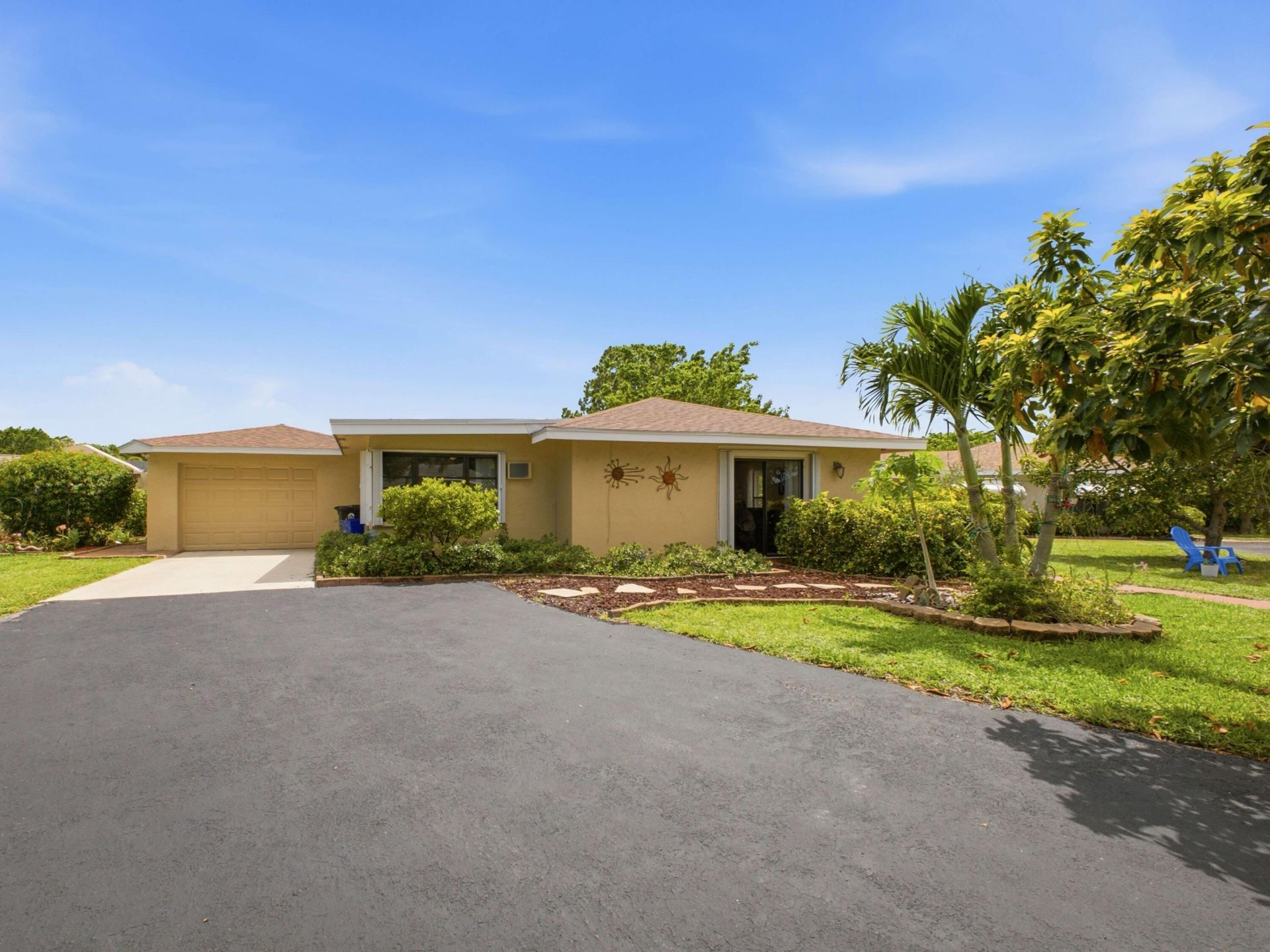 7539 Ace Road N, Greenacres, FL 33467 Photo