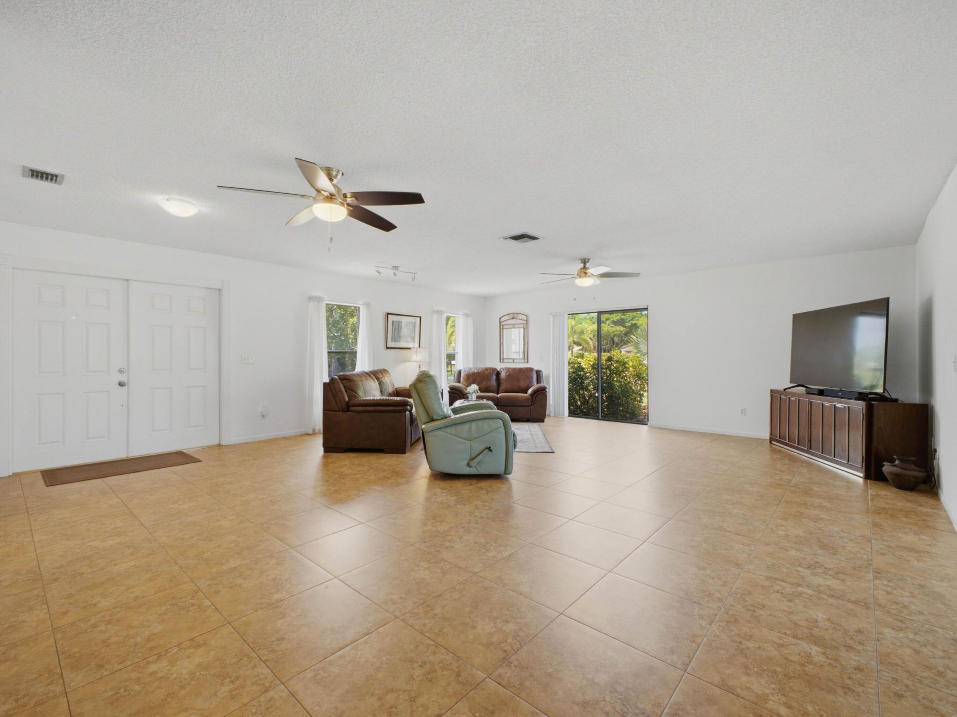 7539 Ace Road N, Greenacres, FL 33467 Photo