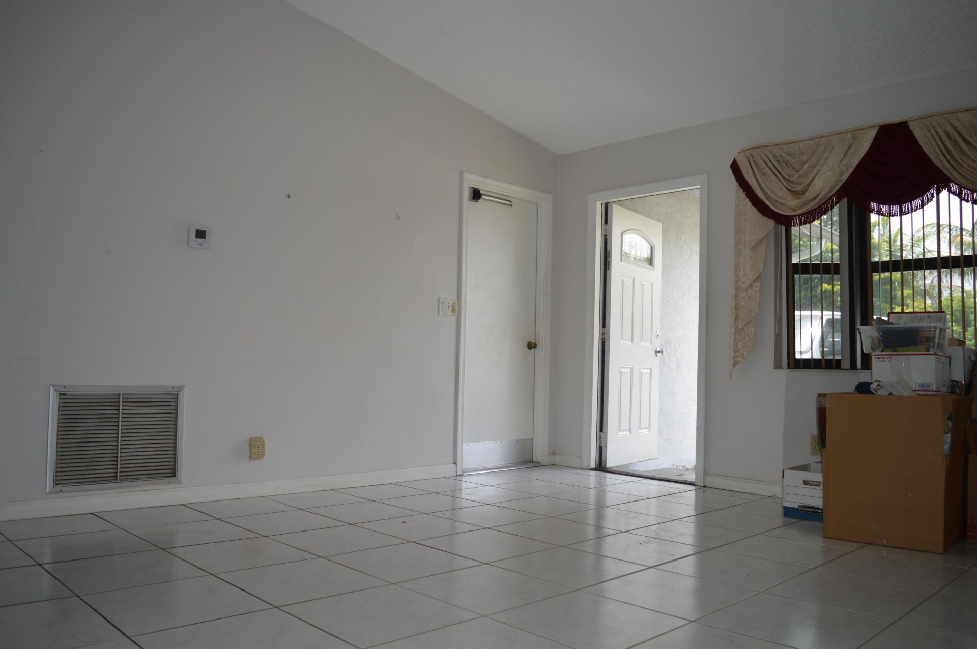 9194 NW 49th Court, Sunrise, FL 33351 Photo