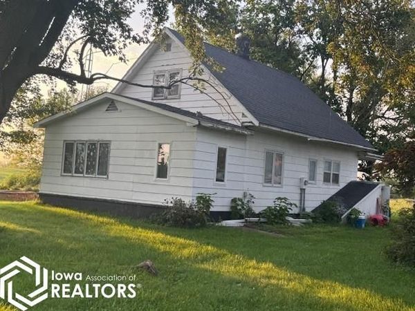 111 E Grand, Exline, IA 52555