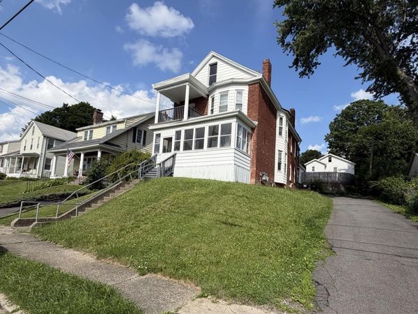 26 Kinloch Avenue, Unit 1, Troy, NY 12180