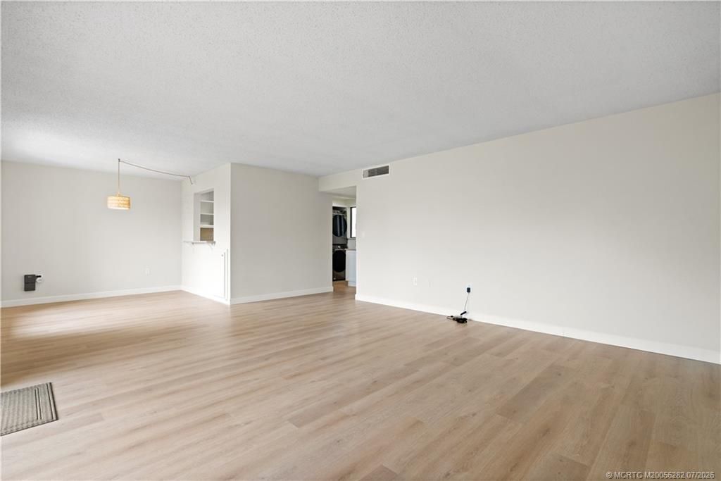 5473 SE Miles Grant Road , Unit A105, Stuart, FL 34997 Photo