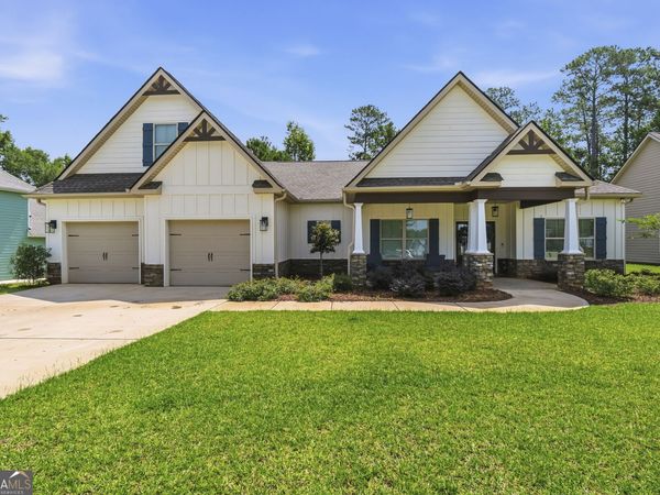 641 Whispering Pines Drive, Macon, GA 31211