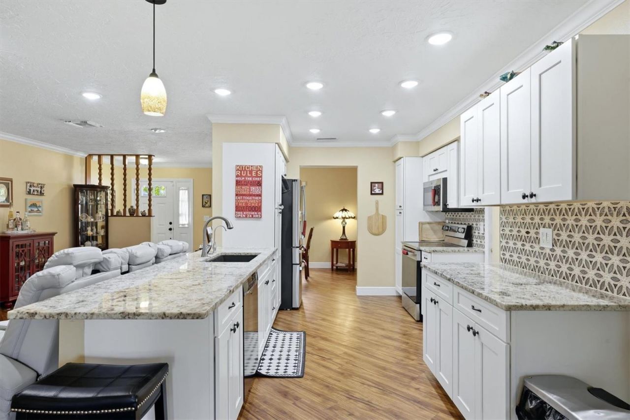 918 Ell Way, Sarasota, FL 34243 Photo