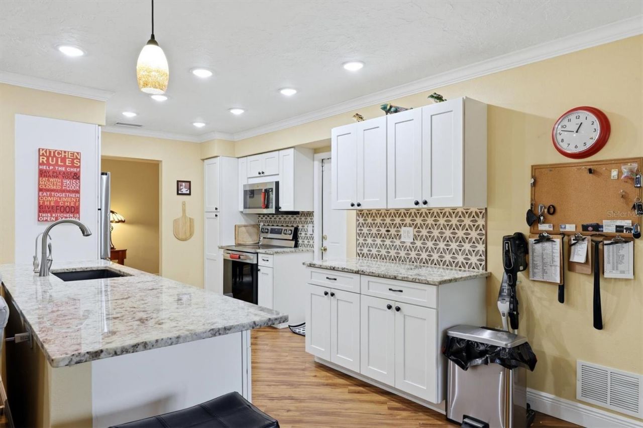 918 Ell Way, Sarasota, FL 34243 Photo
