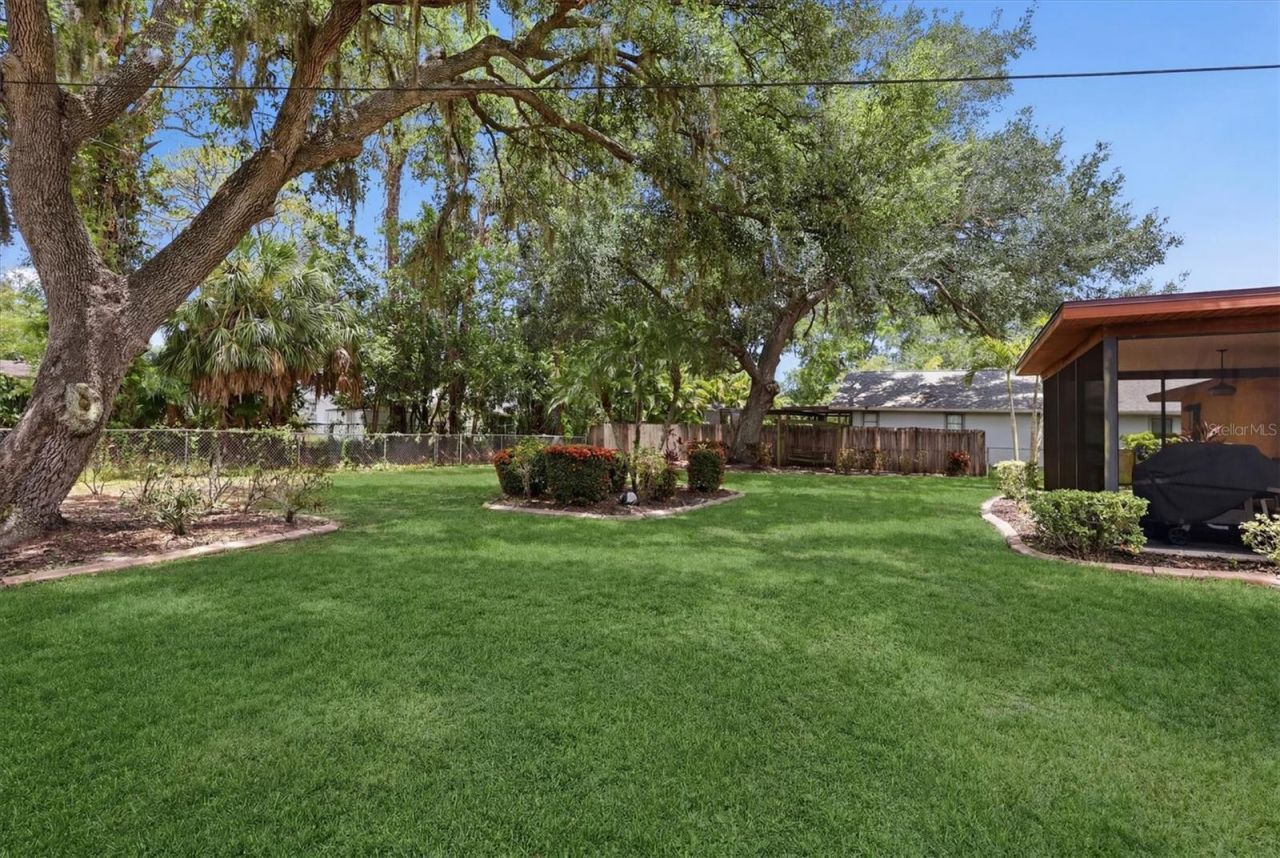 918 Ell Way, Sarasota, FL 34243 Photo