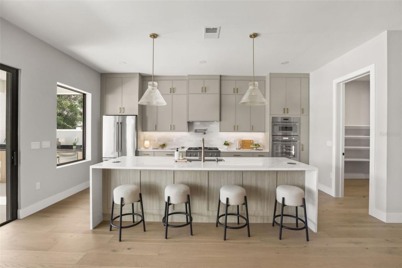 1326 W New Hampshire Street, Orlando, FL 32804 Photo