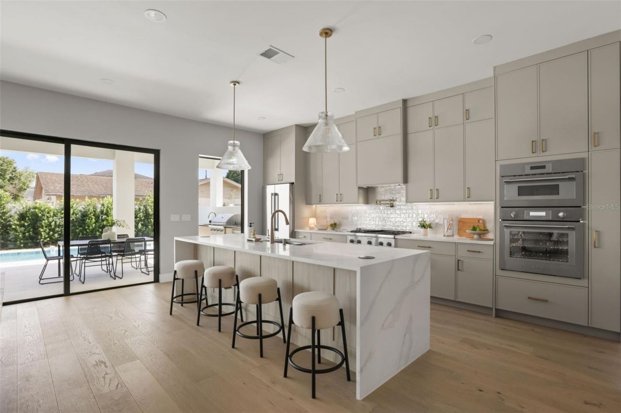 1326 W New Hampshire Street, Orlando, FL 32804 Photo