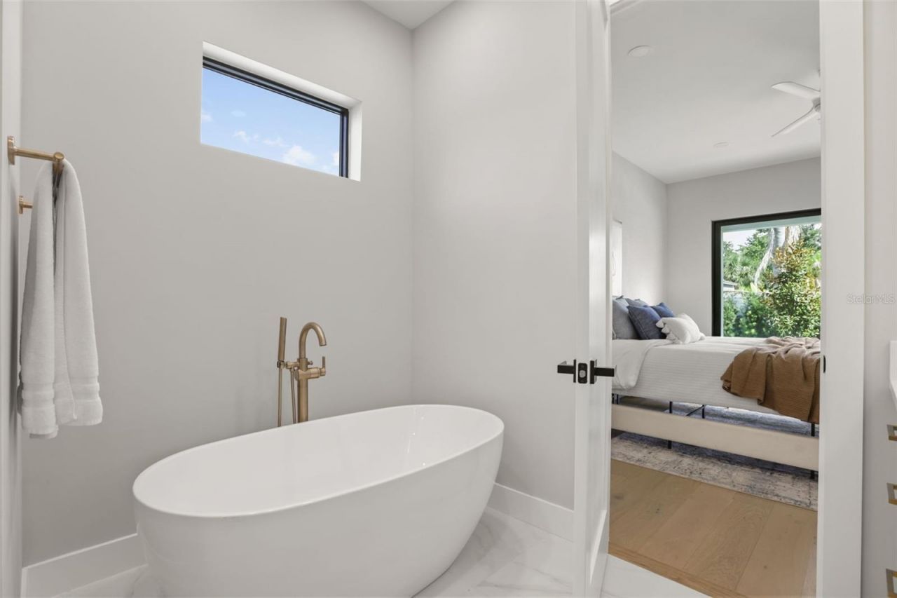 1326 W New Hampshire Street, Orlando, FL 32804 Photo