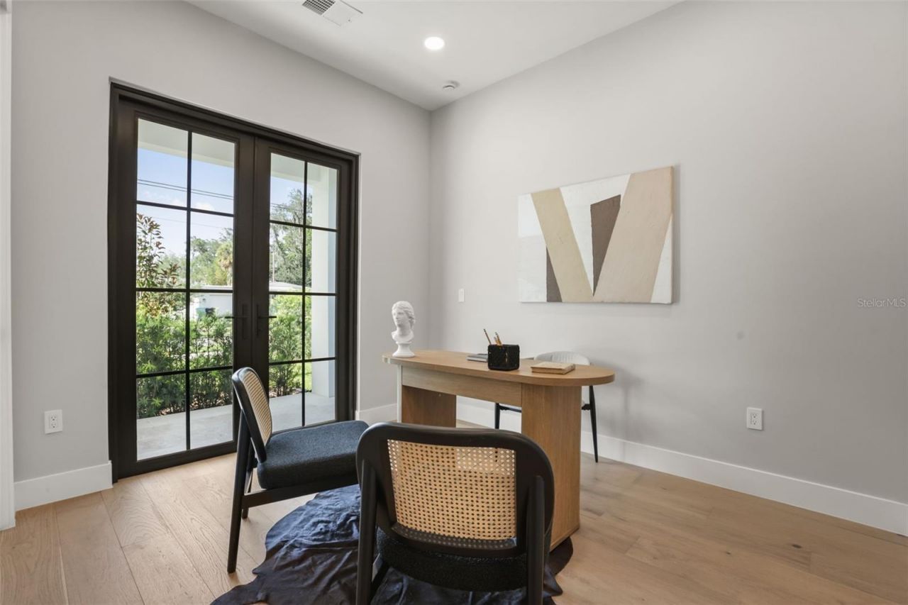 1326 W New Hampshire Street, Orlando, FL 32804 Photo