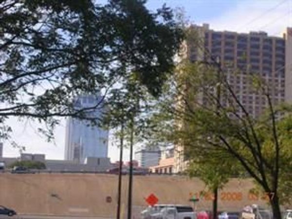 907 E 3rd ST, Austin, TX 78702